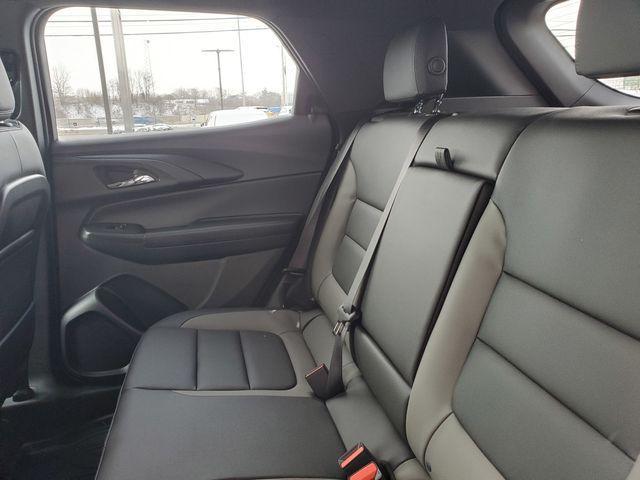 new 2025 Chevrolet TrailBlazer car, priced at $32,330