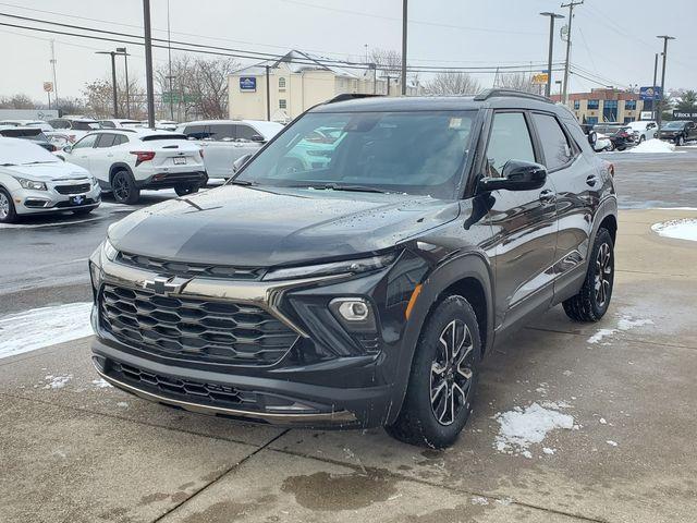 new 2025 Chevrolet TrailBlazer car, priced at $32,330