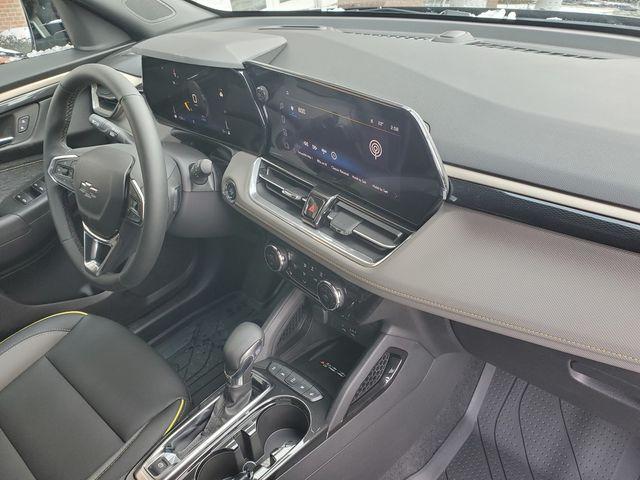 new 2025 Chevrolet TrailBlazer car, priced at $32,330