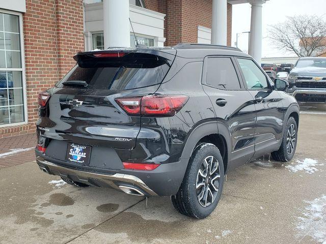 new 2025 Chevrolet TrailBlazer car, priced at $32,330