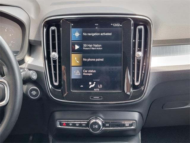 used 2021 Volvo XC40 car, priced at $18,294