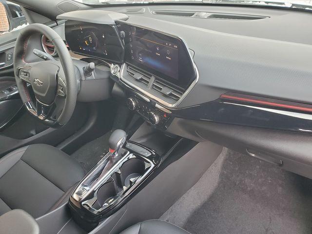 new 2025 Chevrolet Trax car, priced at $27,335