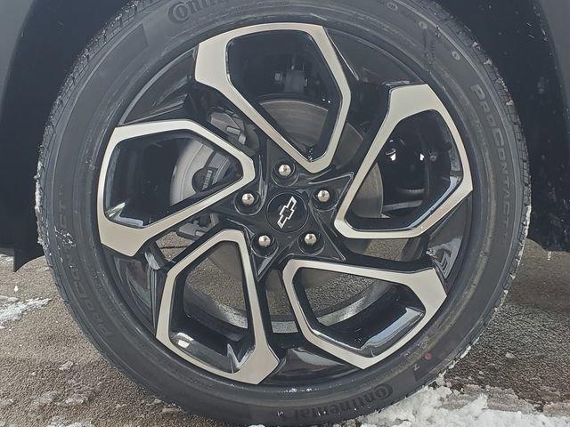 new 2025 Chevrolet Trax car, priced at $27,335