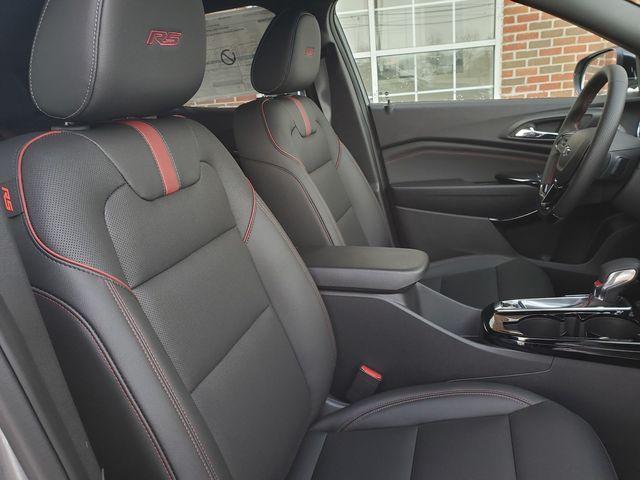 new 2025 Chevrolet Trax car, priced at $27,335