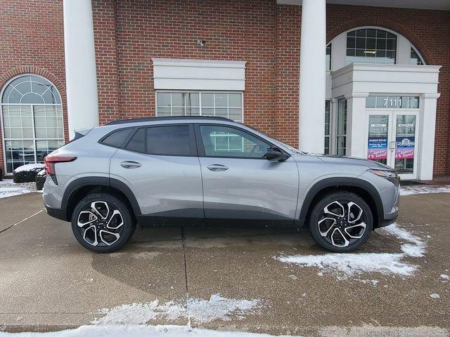 new 2025 Chevrolet Trax car, priced at $27,335