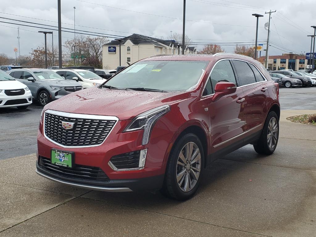 used 2024 Cadillac XT5 car, priced at $40,322