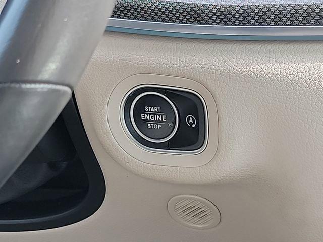 used 2020 Mercedes-Benz GLE 350 car, priced at $28,830