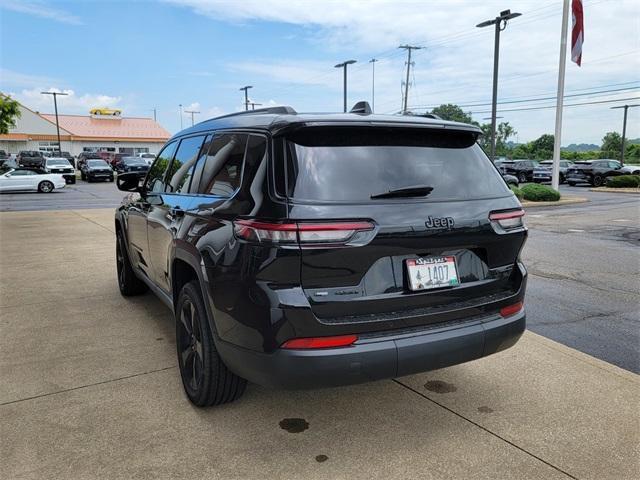 used 2022 Jeep Grand Cherokee L car, priced at $31,776