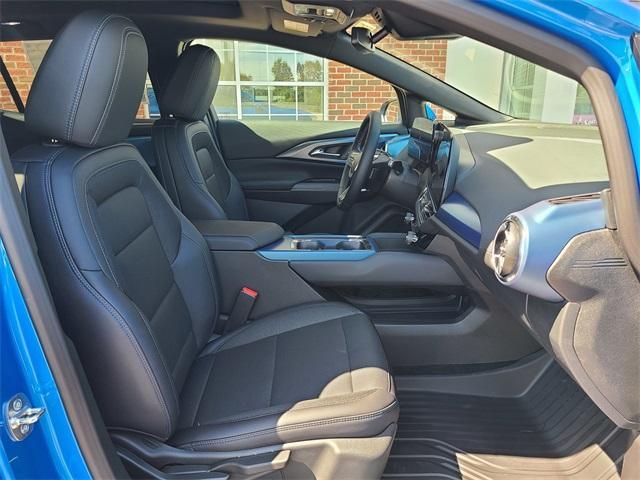 new 2025 Chevrolet Equinox EV car, priced at $45,690