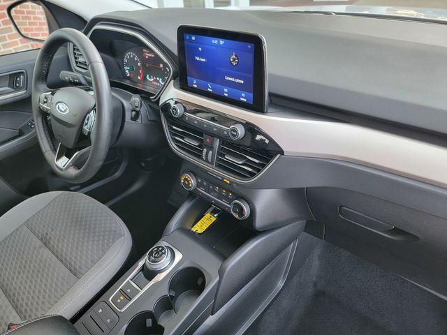 used 2022 Ford Escape car, priced at $21,124