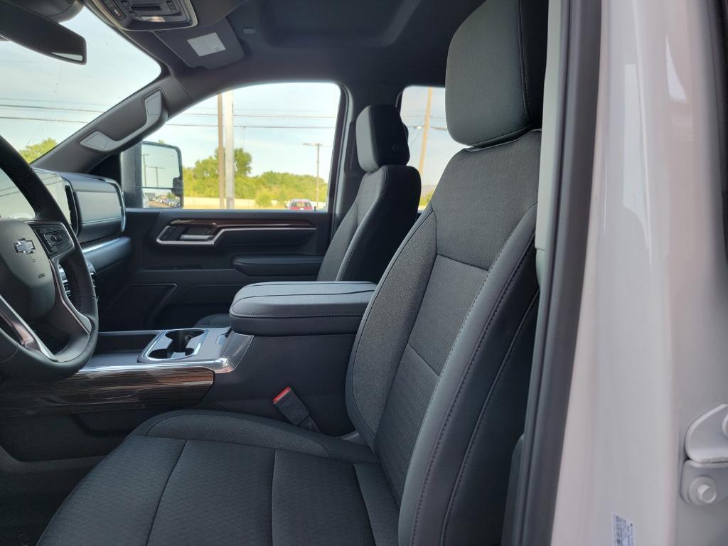 new 2025 Chevrolet Silverado 2500 car, priced at $61,167