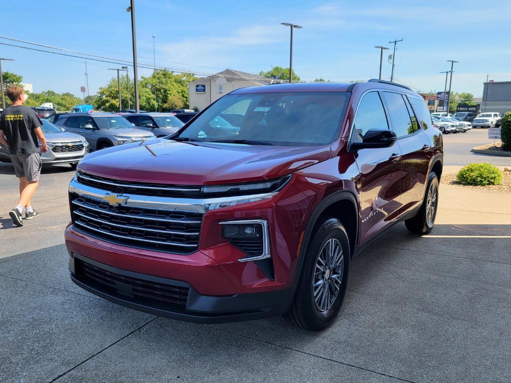 new 2025 Chevrolet Traverse car, priced at $45,055
