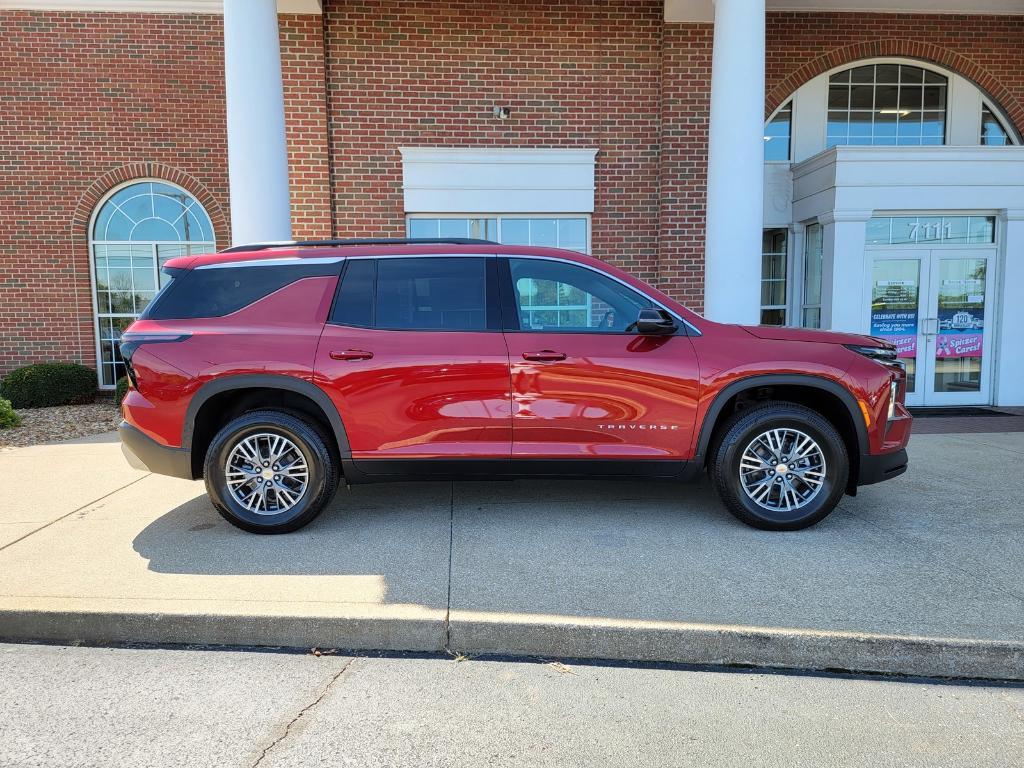 new 2025 Chevrolet Traverse car, priced at $45,055