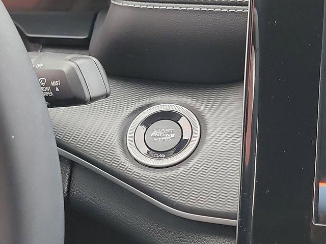 used 2023 Jeep Grand Cherokee car, priced at $28,138