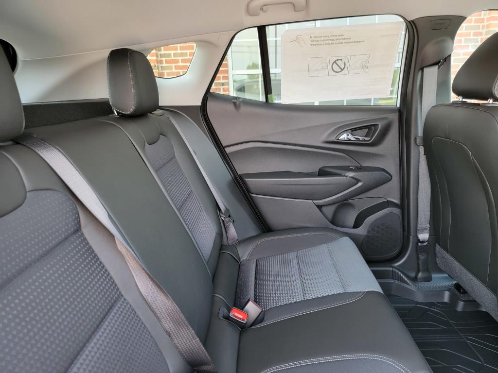 new 2025 Chevrolet Trax car, priced at $24,955