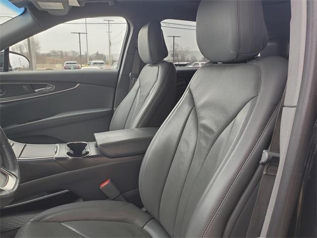 used 2020 Lincoln Nautilus car, priced at $28,914