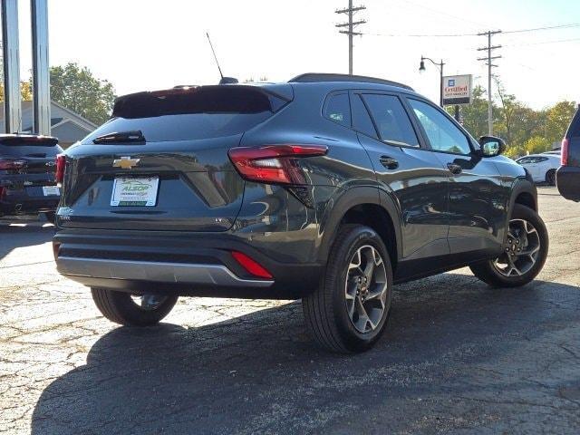 new 2025 Chevrolet Trax car, priced at $25,025