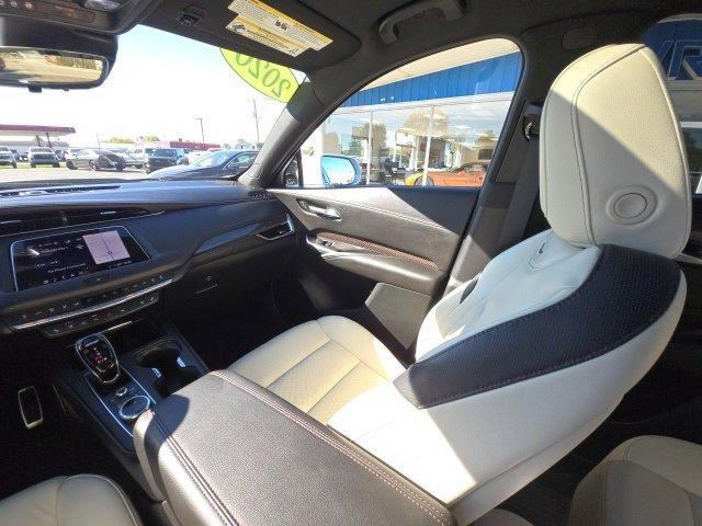 used 2020 Cadillac XT4 car, priced at $23,996