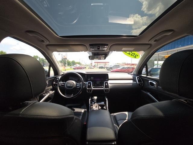 used 2022 Kia Sorento car, priced at $28,692