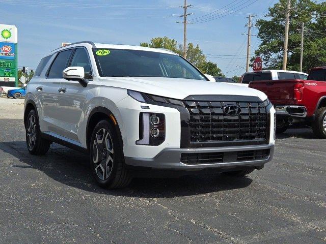 used 2024 Hyundai Palisade car, priced at $43,829