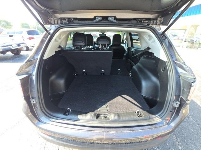 used 2020 Jeep Compass car, priced at $18,935