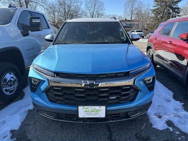 new 2025 Chevrolet TrailBlazer car, priced at $30,875