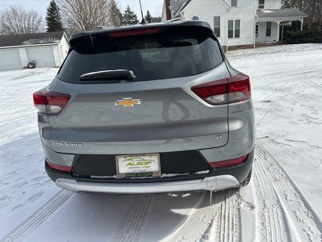 new 2025 Chevrolet TrailBlazer car, priced at $26,095