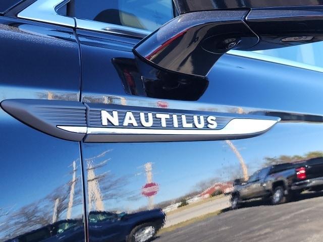 used 2020 Lincoln Nautilus car, priced at $25,980