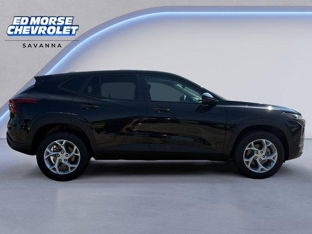 new 2025 Chevrolet Trax car