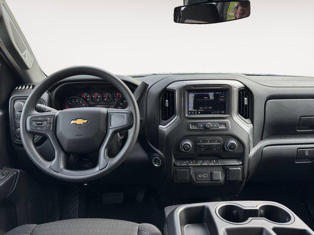 new 2025 Chevrolet Silverado 1500 car, priced at $47,995