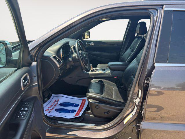 used 2017 Jeep Grand Cherokee car, priced at $14,239