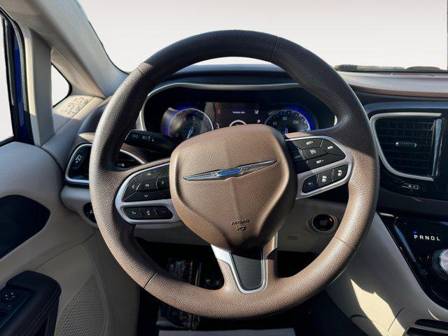 used 2020 Chrysler Pacifica car, priced at $20,295