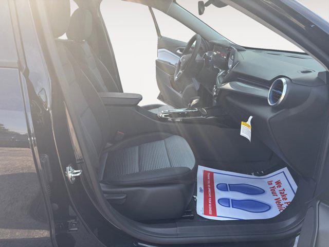 new 2025 Chevrolet Trax car, priced at $25,485