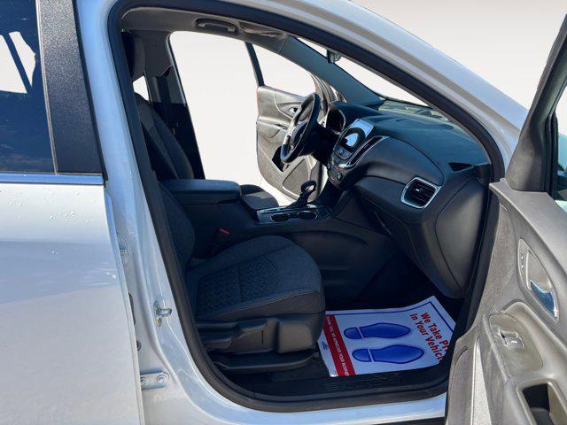 used 2024 Chevrolet Equinox car, priced at $25,214