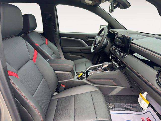new 2025 Chevrolet Colorado car, priced at $48,915