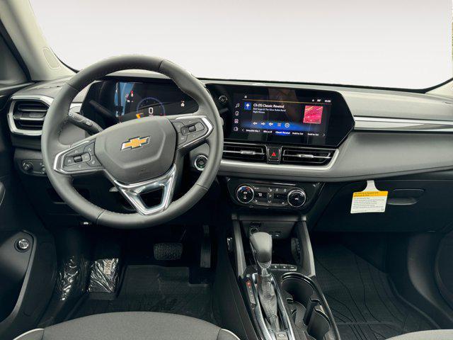 new 2025 Chevrolet TrailBlazer car, priced at $27,595