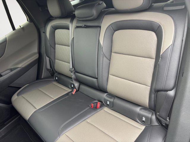 new 2025 Chevrolet Equinox car, priced at $33,895