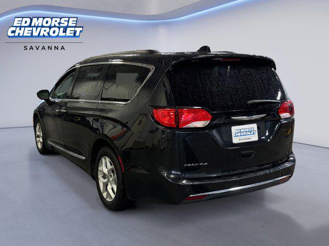 used 2017 Chrysler Pacifica car, priced at $13,995