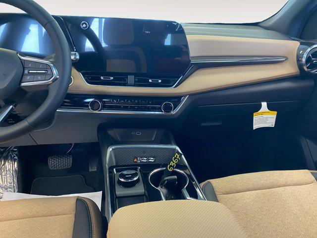 new 2025 Chevrolet Equinox car, priced at $38,925