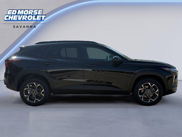 new 2025 Chevrolet Trax car, priced at $22,700