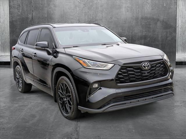 used 2020 Toyota Highlander car, priced at $33,295
