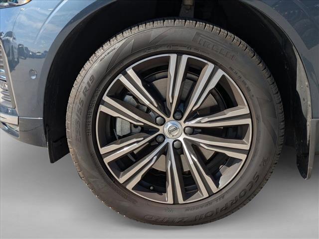 used 2022 Volvo XC60 car, priced at $35,550