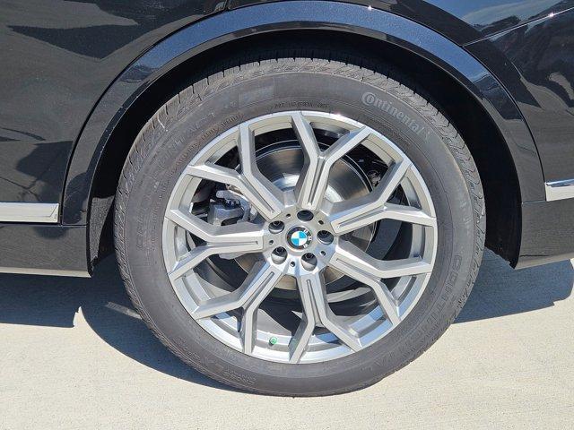 new 2026 BMW X7 car, priced at $94,475