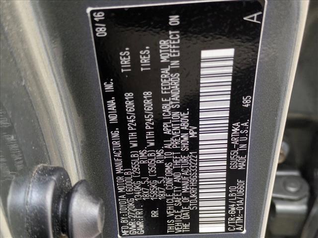 used 2016 Toyota Highlander car, priced at $19,250