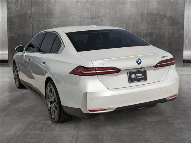 new 2025 BMW i5 car, priced at $76,275