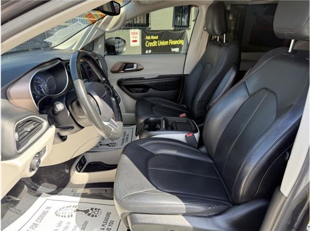 used 2019 Chrysler Pacifica car, priced at $13,995