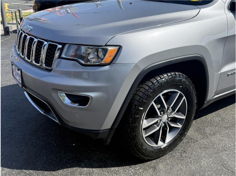 used 2018 Jeep Grand Cherokee car, priced at $14,995