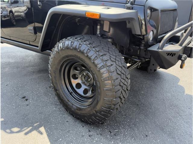 used 2015 Jeep Wrangler Unlimited car, priced at $17,995