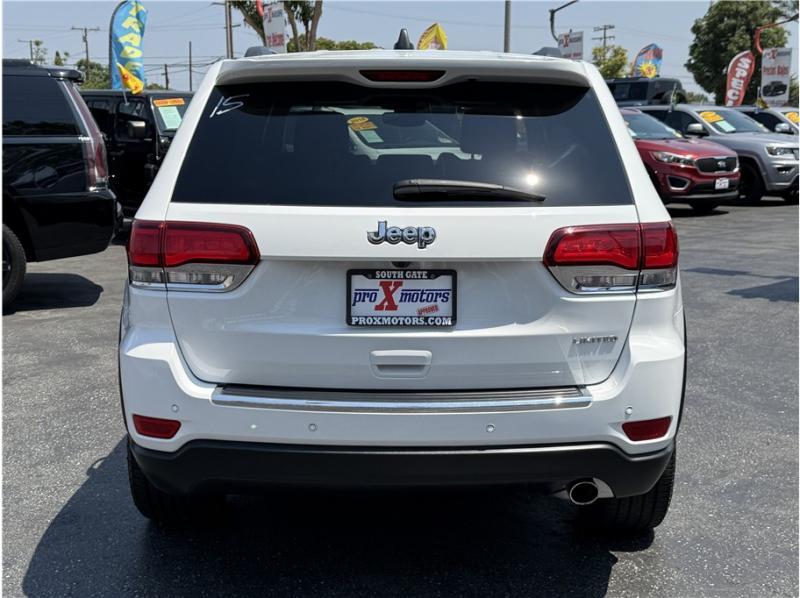 used 2022 Jeep Grand Cherokee car, priced at $17,995