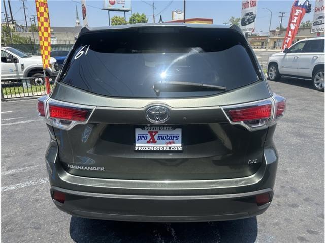used 2014 Toyota Highlander car, priced at $13,995